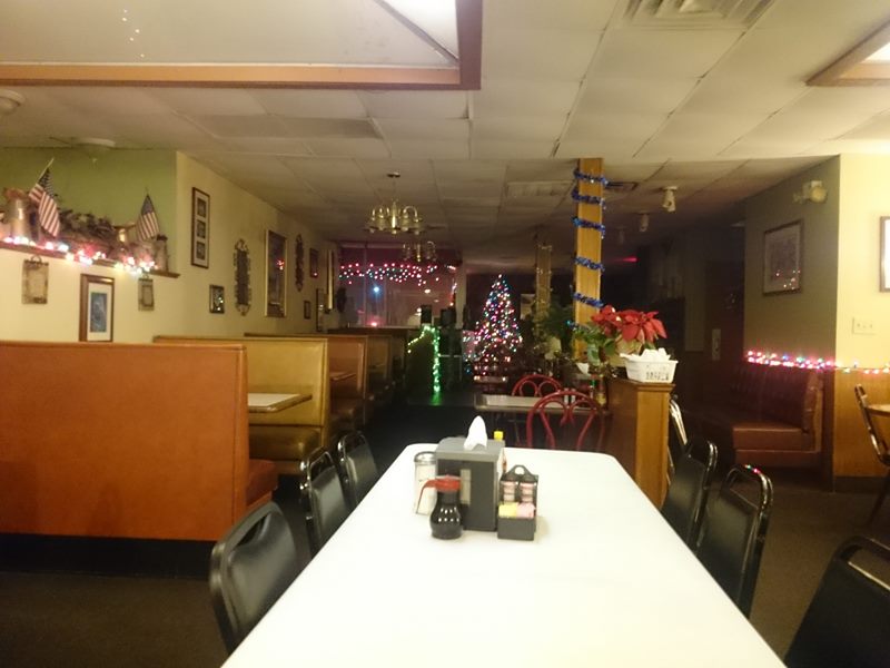 Skillet & Grill Inc interior